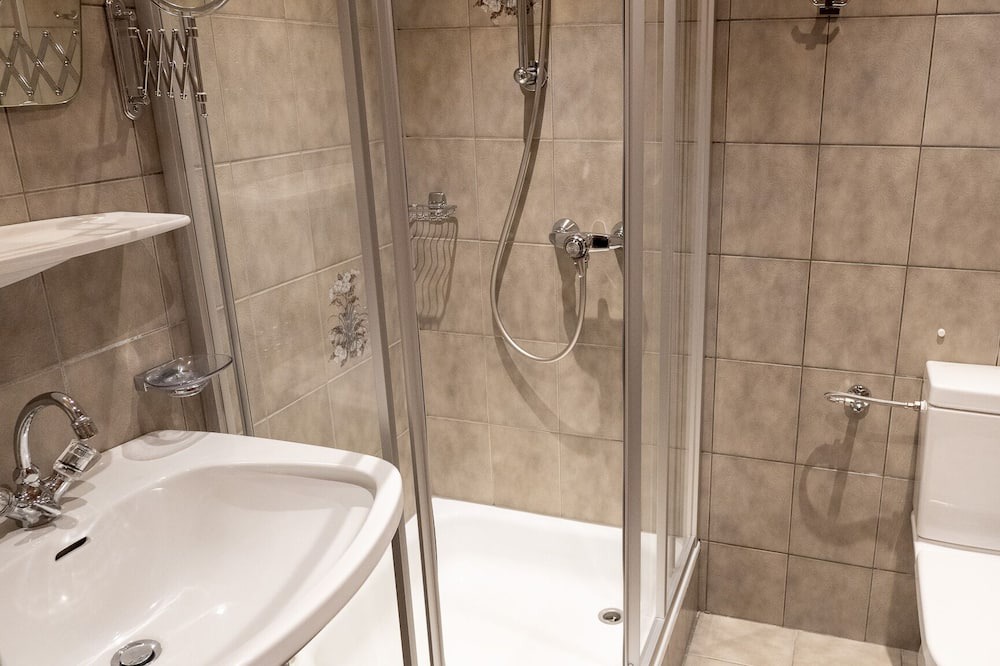 Photo of Bathroom in Huben