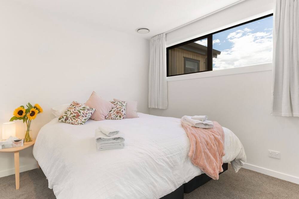 Photo of Bedroom in Kawarau Falls