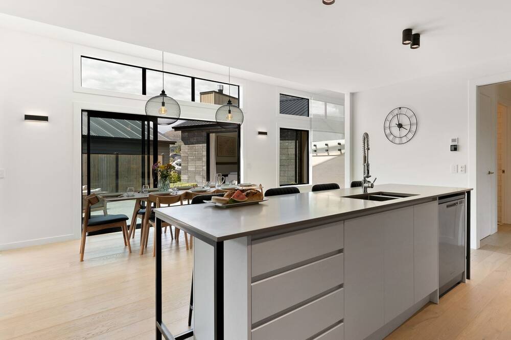 Photo of Kitchen in Kawarau Falls