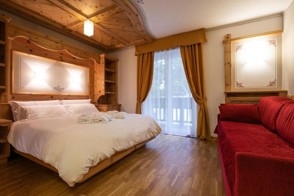 Photo of Bedroom in Campitello di Fassa