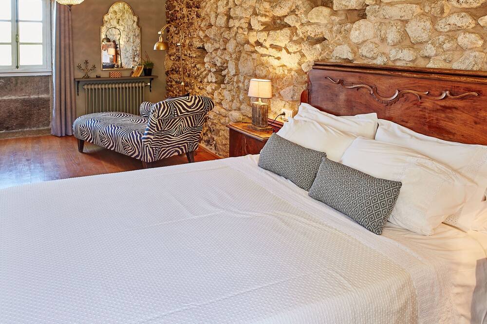 Photo of Bedroom in Outes