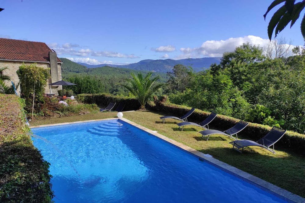 Photo of Outdoor in Outes