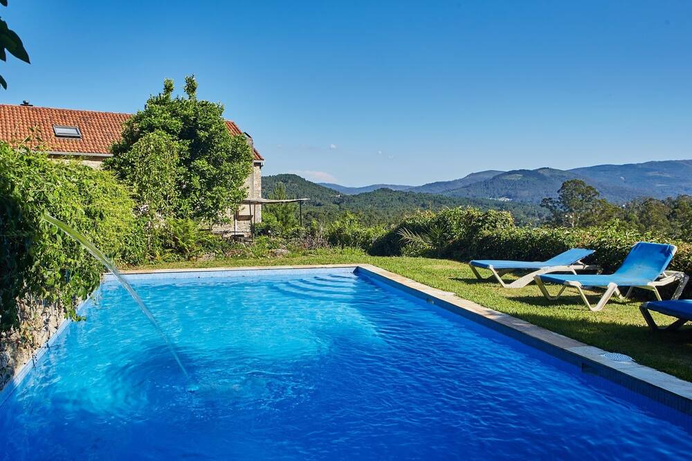 Photo of Outdoor in Outes