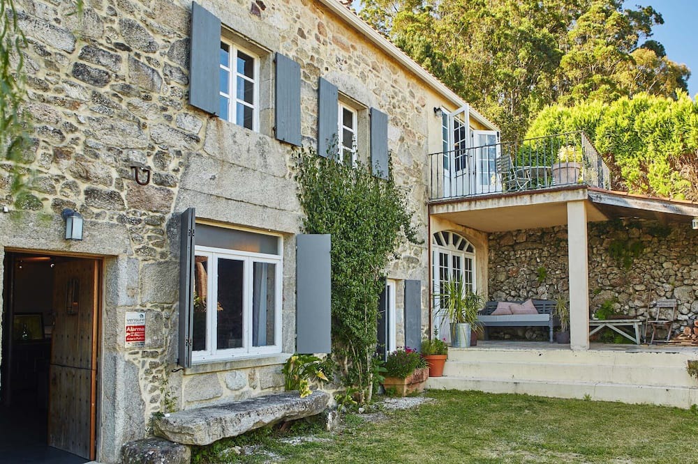 Photo of Outdoor in Outes