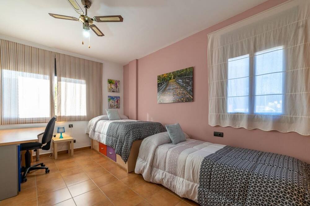 Photo of Bedroom in Palafolls