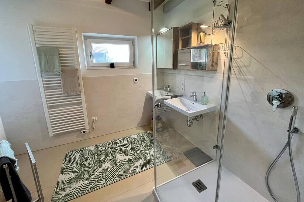 Photo of Bathroom in Kattersdorf