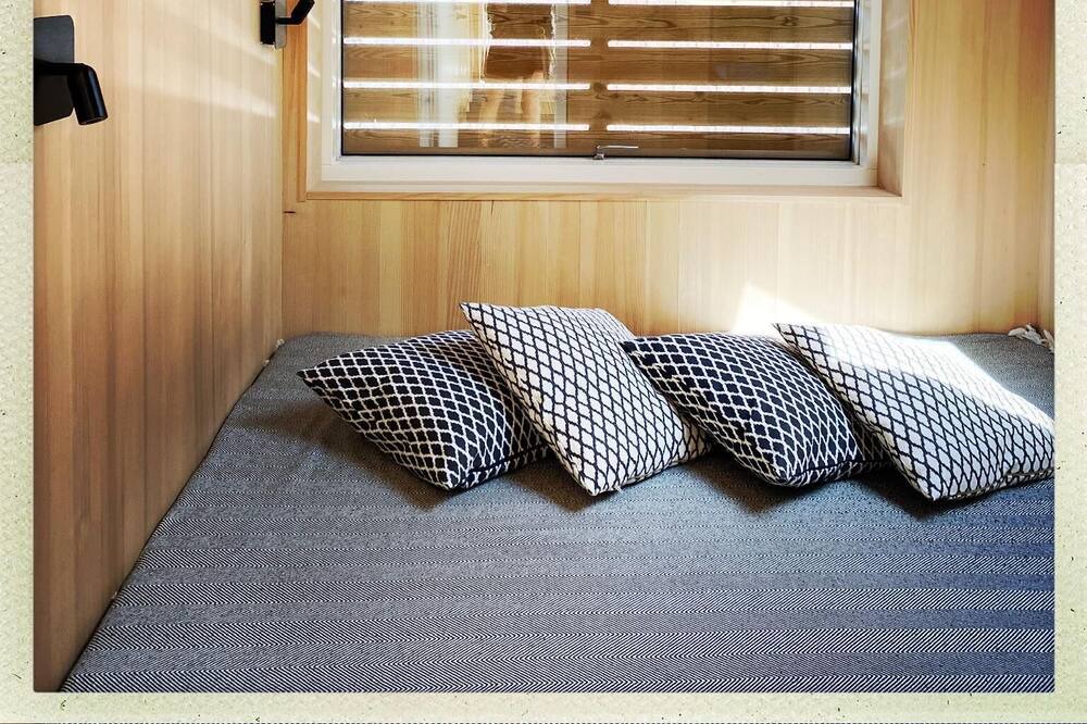 Photo of Bedroom in Luitpolderhofe