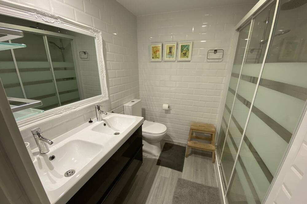 Photo of Bathroom in San Sebastian de los Reyes