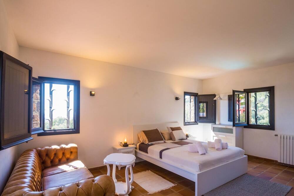 Photo of Bedroom in Vall-Llobrega