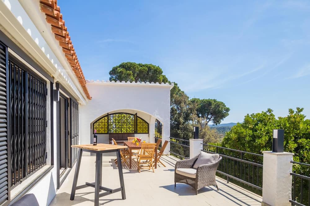 Photo of Outdoor in Vall-Llobrega