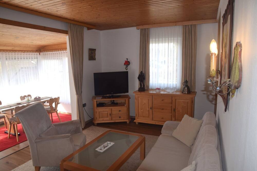 Photo of Livingroom in Schwarzenbach
