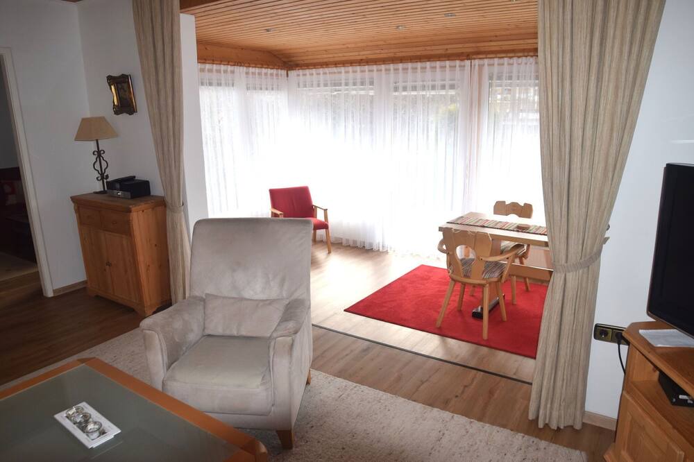 Photo of Livingroom in Schwarzenbach