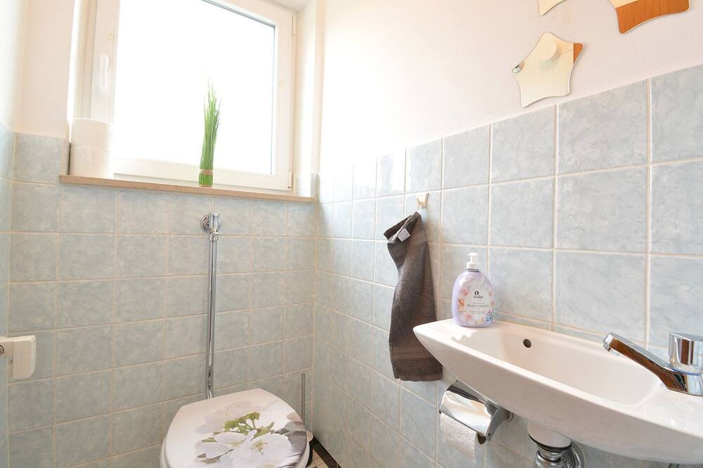 Photo of Bathroom in Rohr