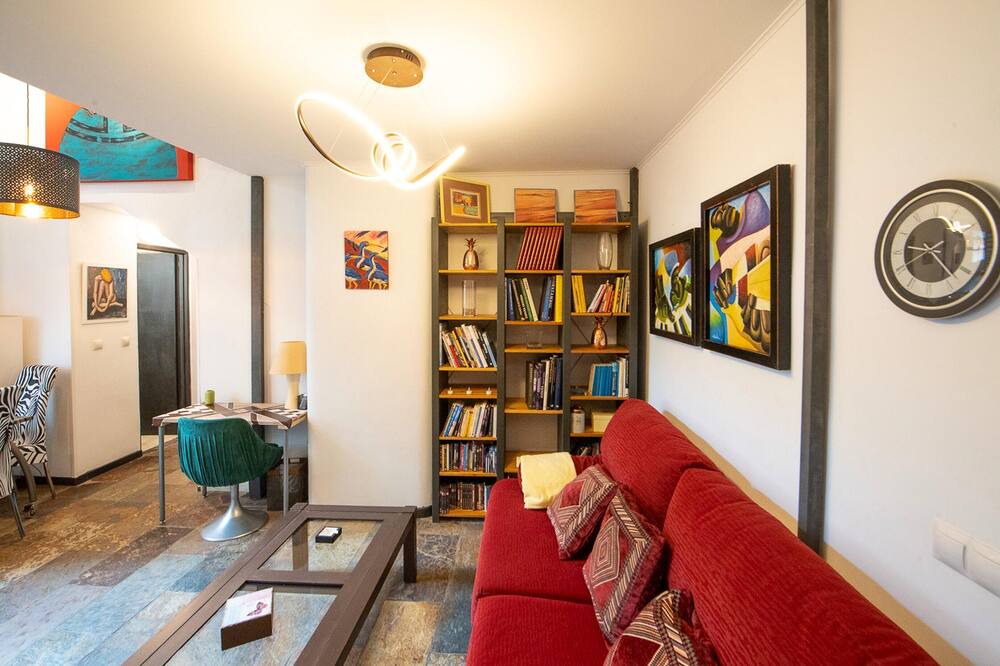 Photo of Livingroom in San Juan Bautista