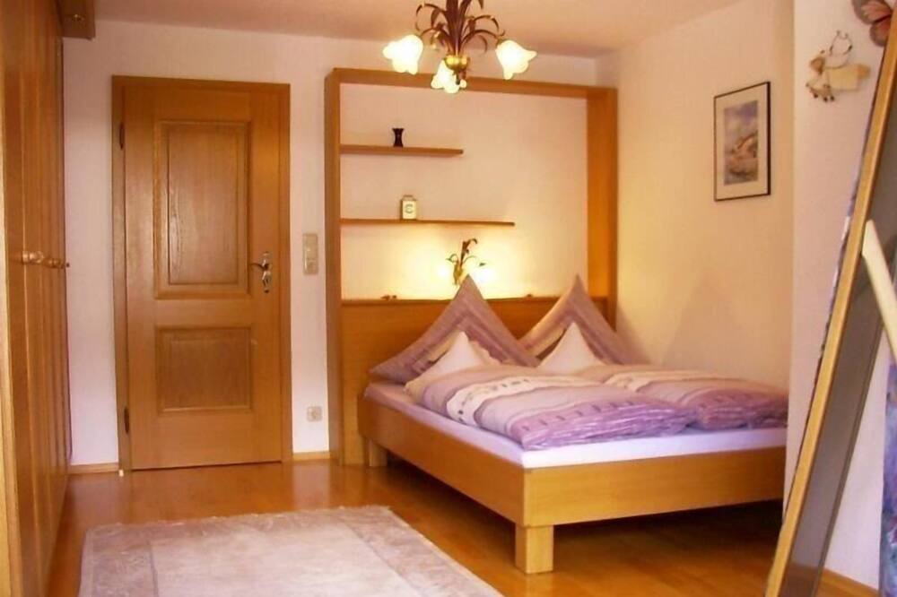 Photo of Bedroom in Vordermiesenbach