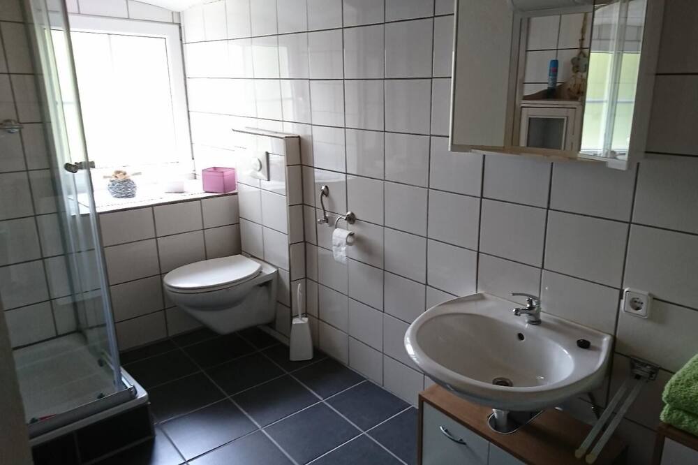 Photo of Bathroom in Solnhofen