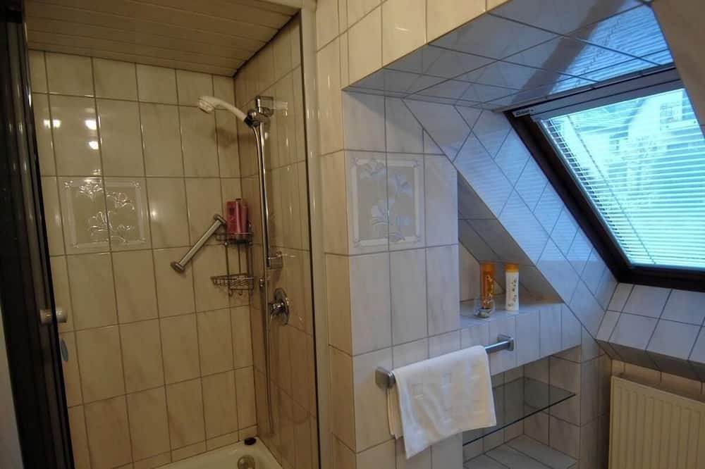 Photo of Bathroom in Castell