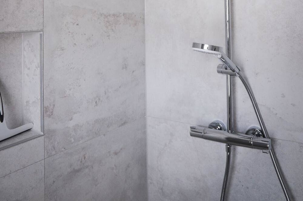 Photo of Bathroom in Sandberg