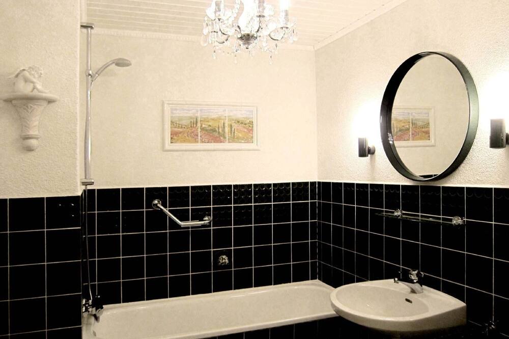 Photo of Bathroom in Alte Neustadt