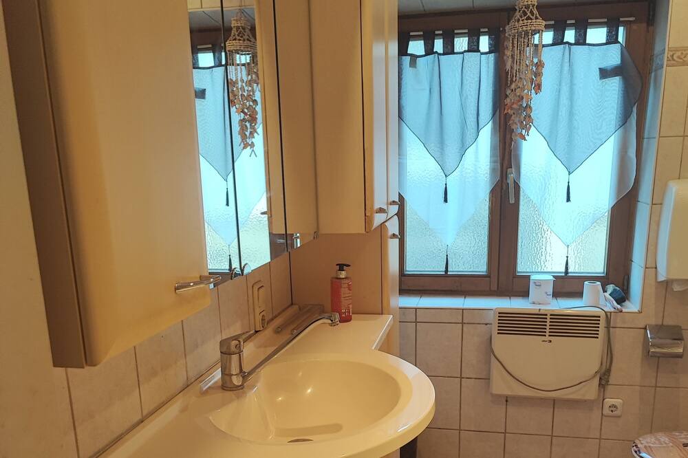 Photo of Bathroom in Schechen