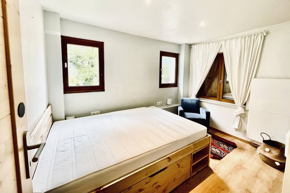 Photo of Bedroom in Les Bossons