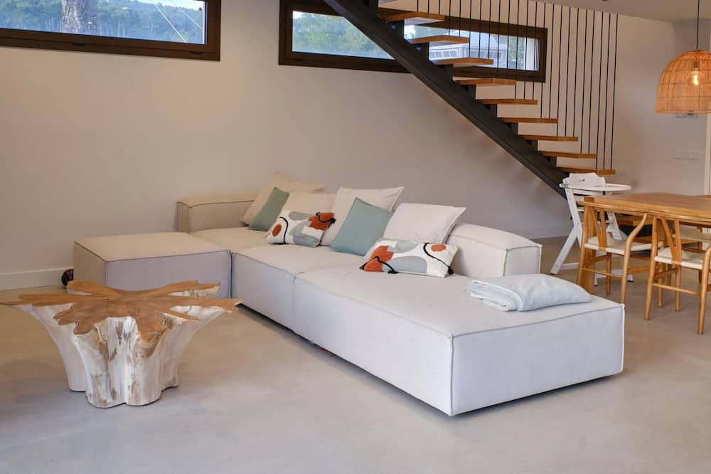 Photo of Livingroom in Vall-Llobrega