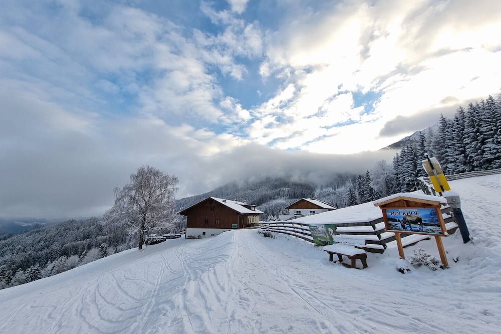 Photo of Outdoor in Mutters