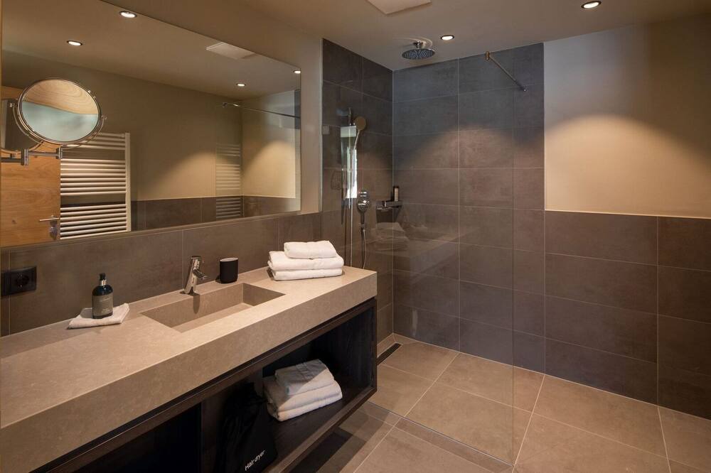 Photo of Bathroom in Westendorf