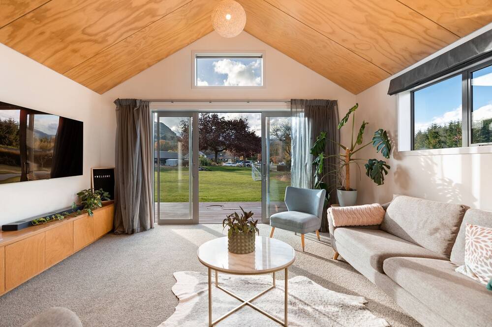Photo of Livingroom in Lake Hayes