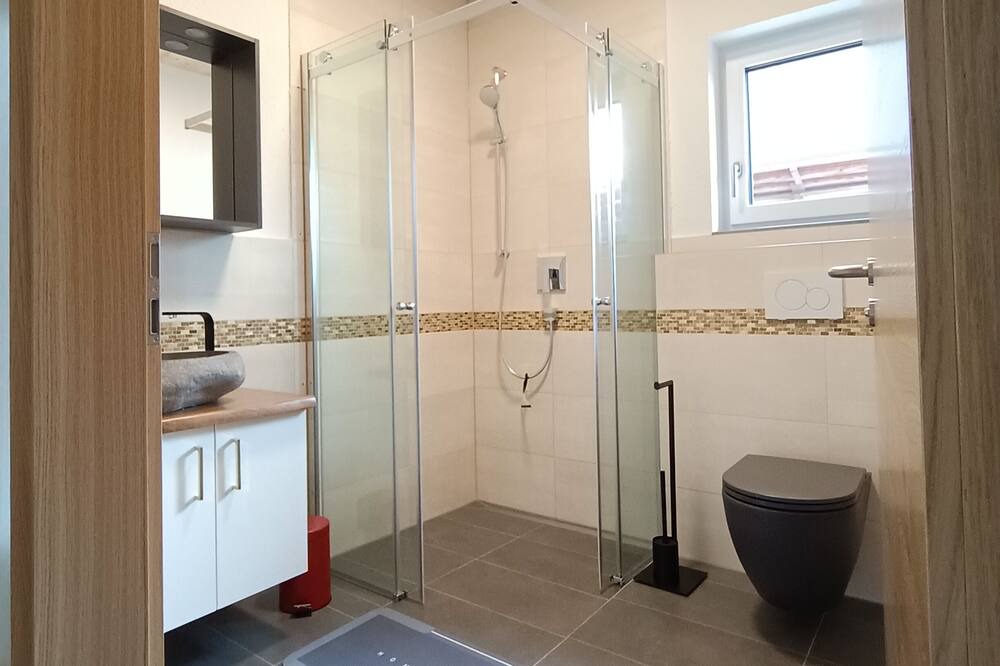 Photo of Bathroom in Riedenburg