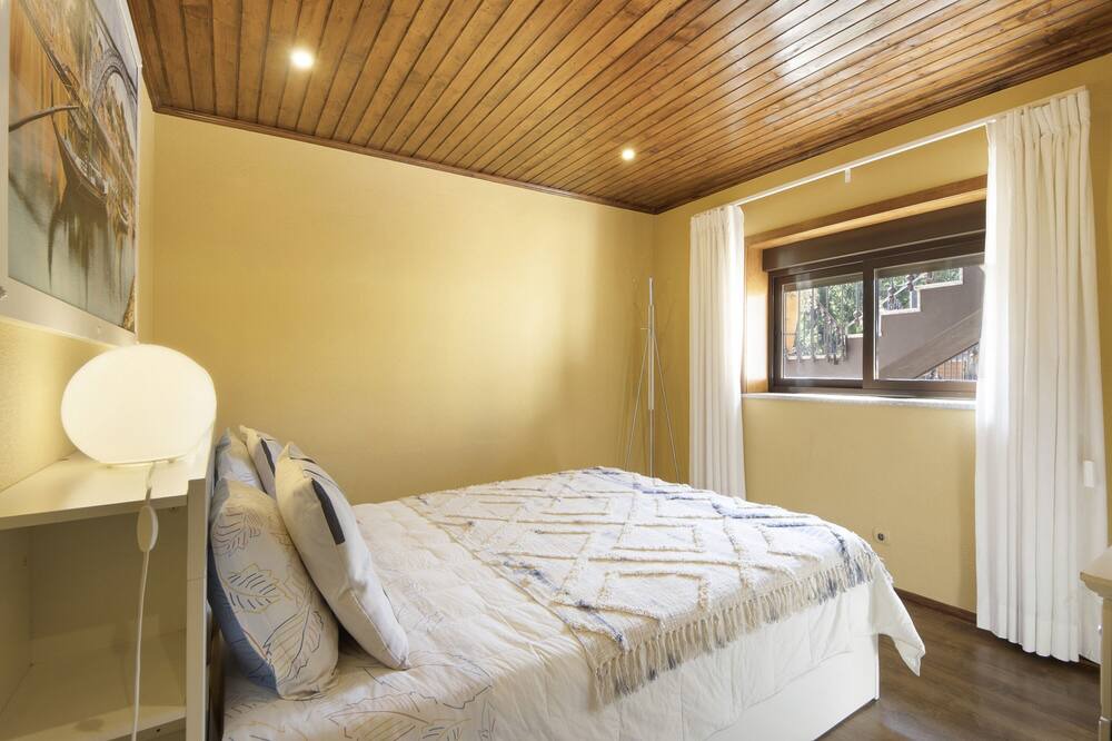 Photo of Bedroom in Oliveira De Azemeis