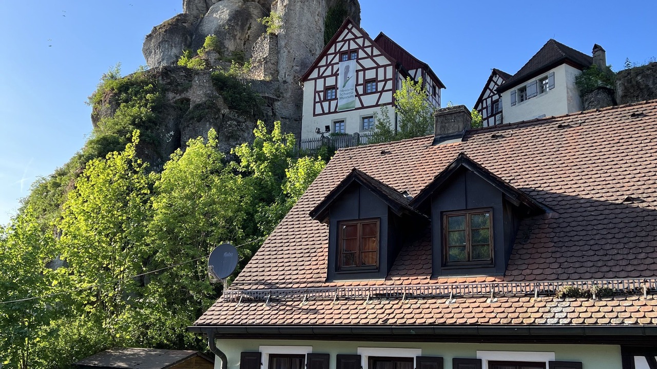 Photo of Buildings in Pottenstein