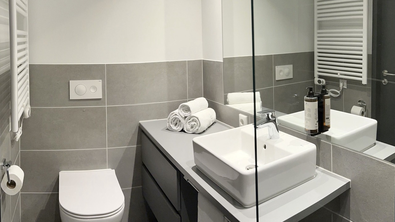 Photo of Bathroom in Munchen District