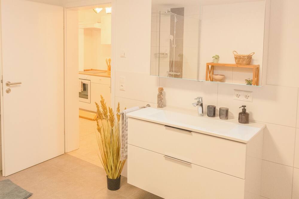 Photo of Bathroom in Sinzing