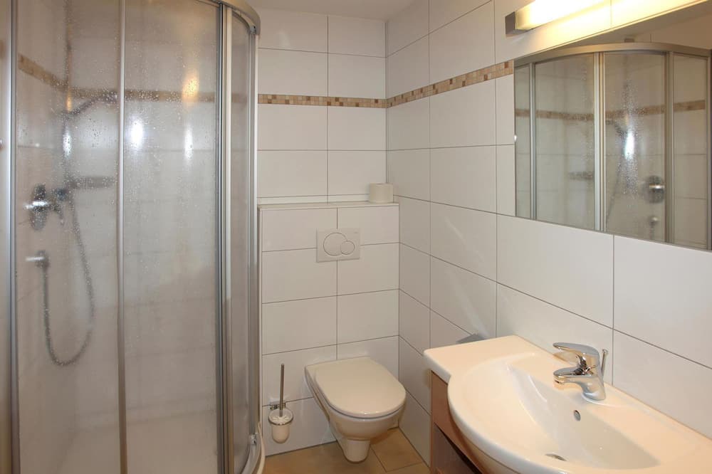 Photo of Bathroom in Muhlthal