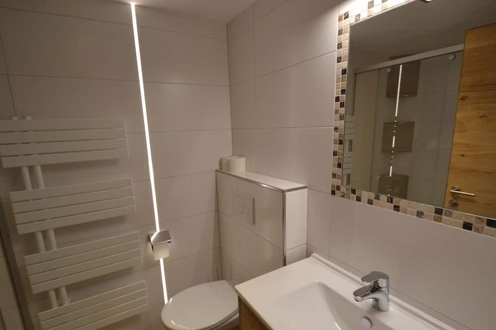 Photo of Bathroom in Muhlthal