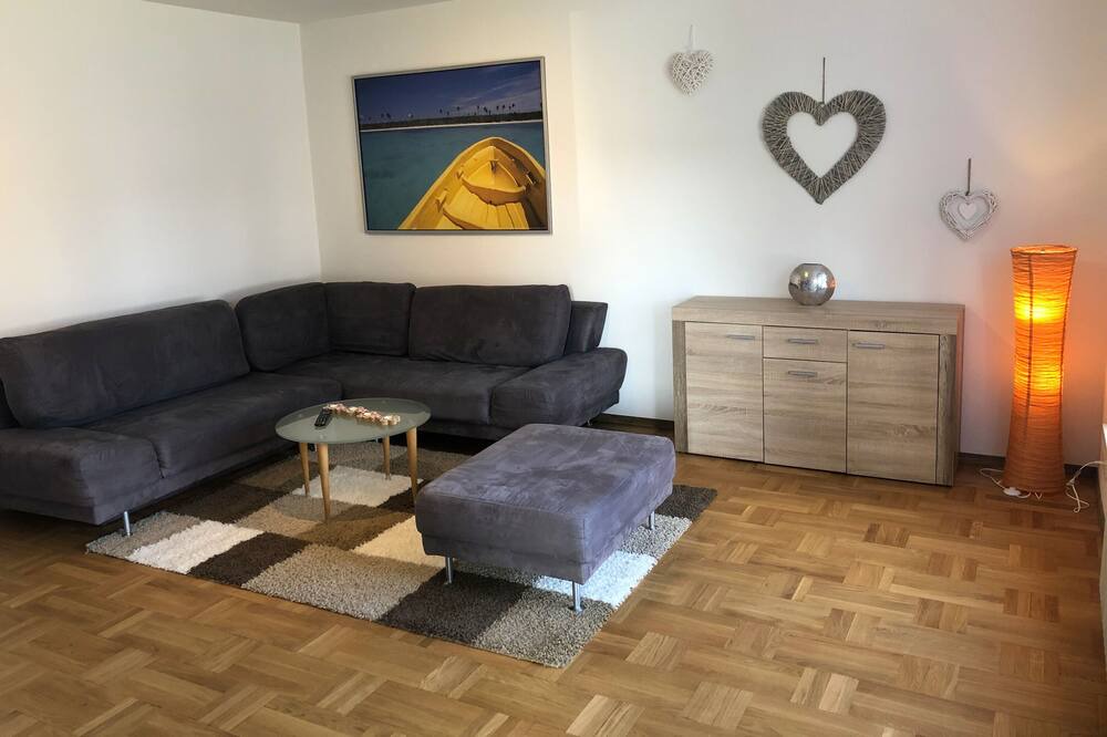 Photo of Livingroom in Adelsried