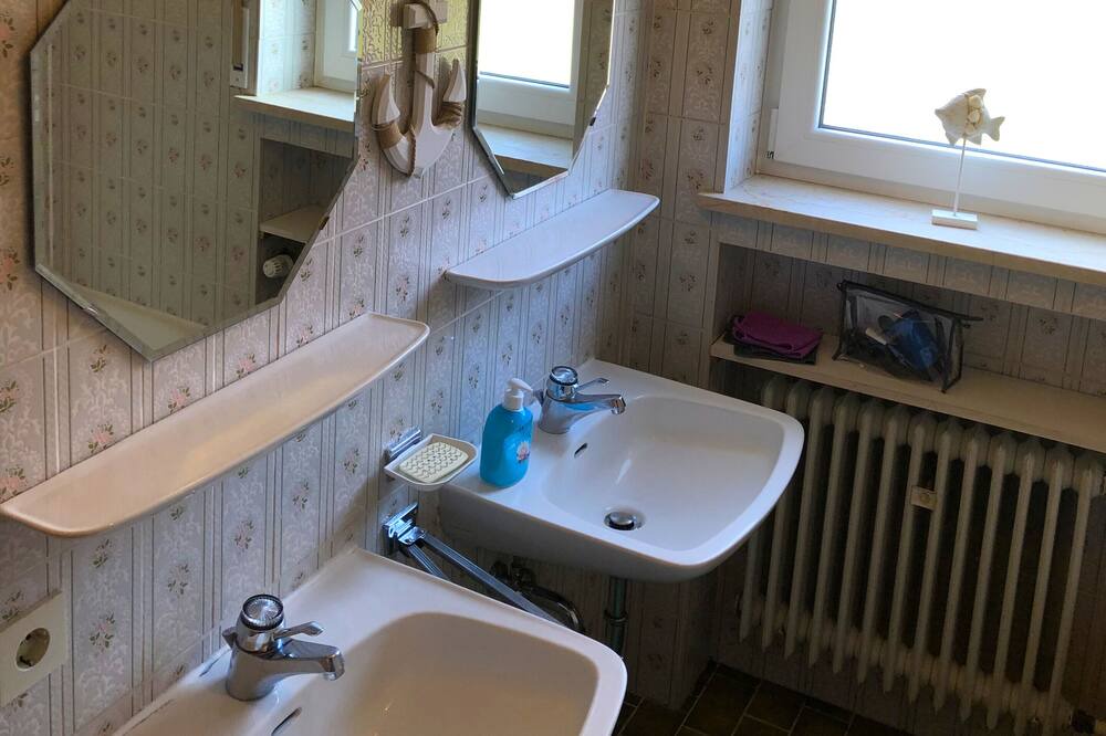 Photo of Bathroom in Adelsried