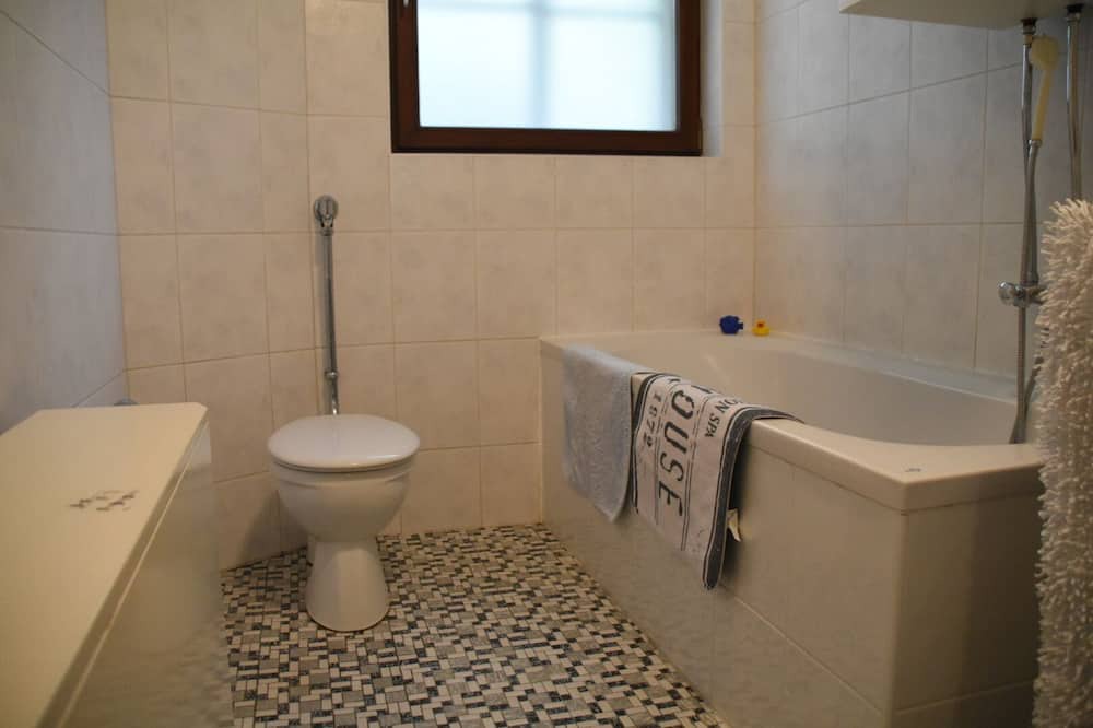 Photo of Bathroom in Wirsberg