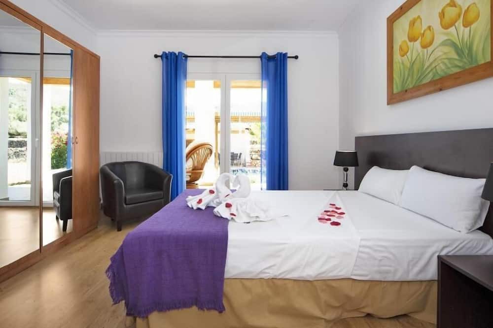 Photo of Bedroom in Lliber