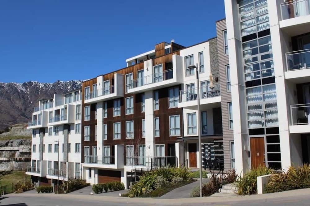 Photo of Outdoor in Kelvin Heights