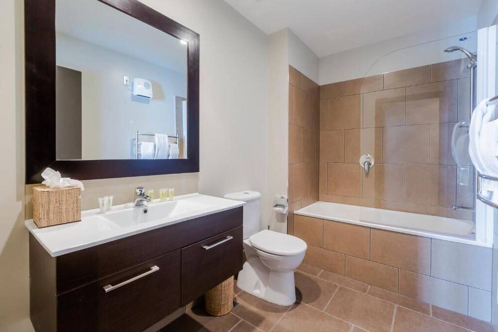 Photo of Bathroom in Kelvin Heights
