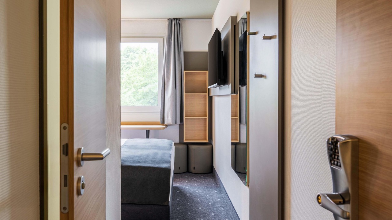Photo of Bedroom in Schubert & Salzer