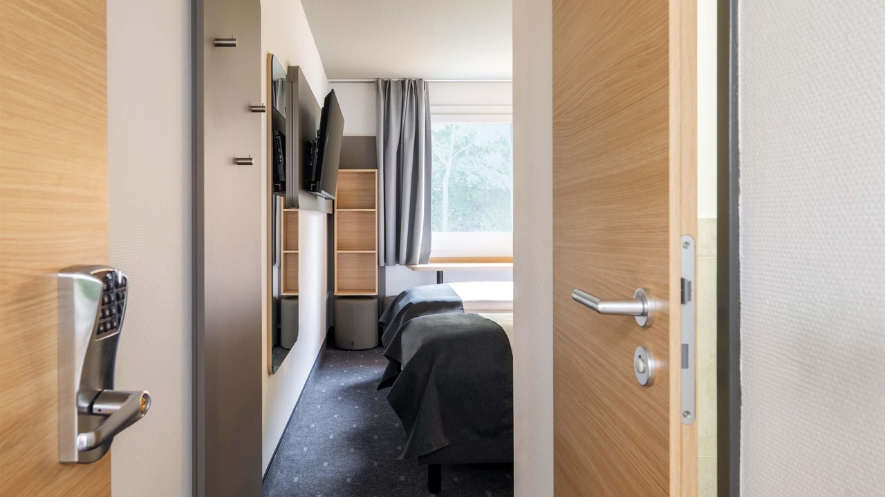 Photo of Bedroom in Schubert & Salzer