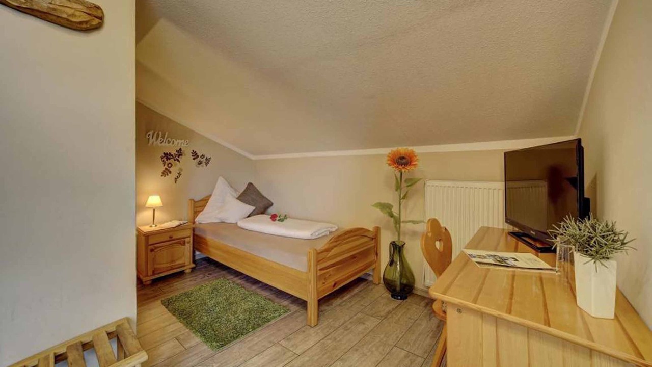 Photo of Bedroom in Regen