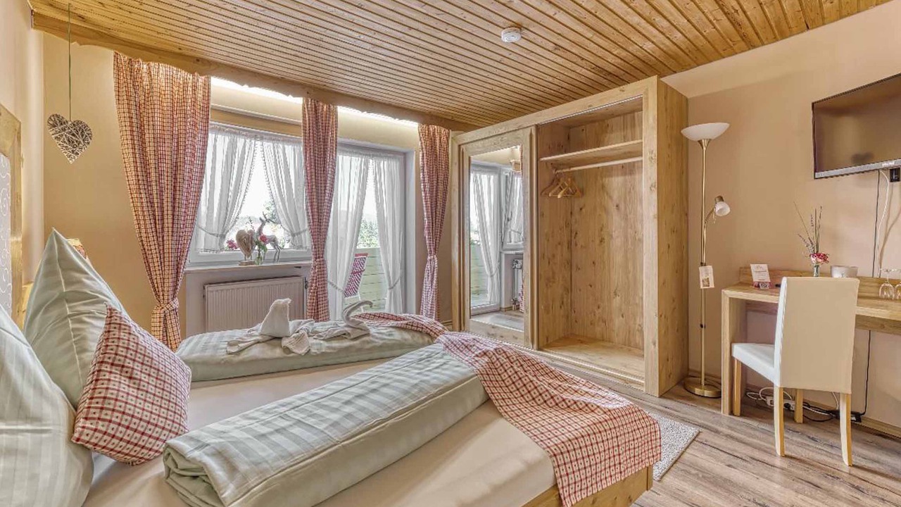 Photo of Bedroom in Regen