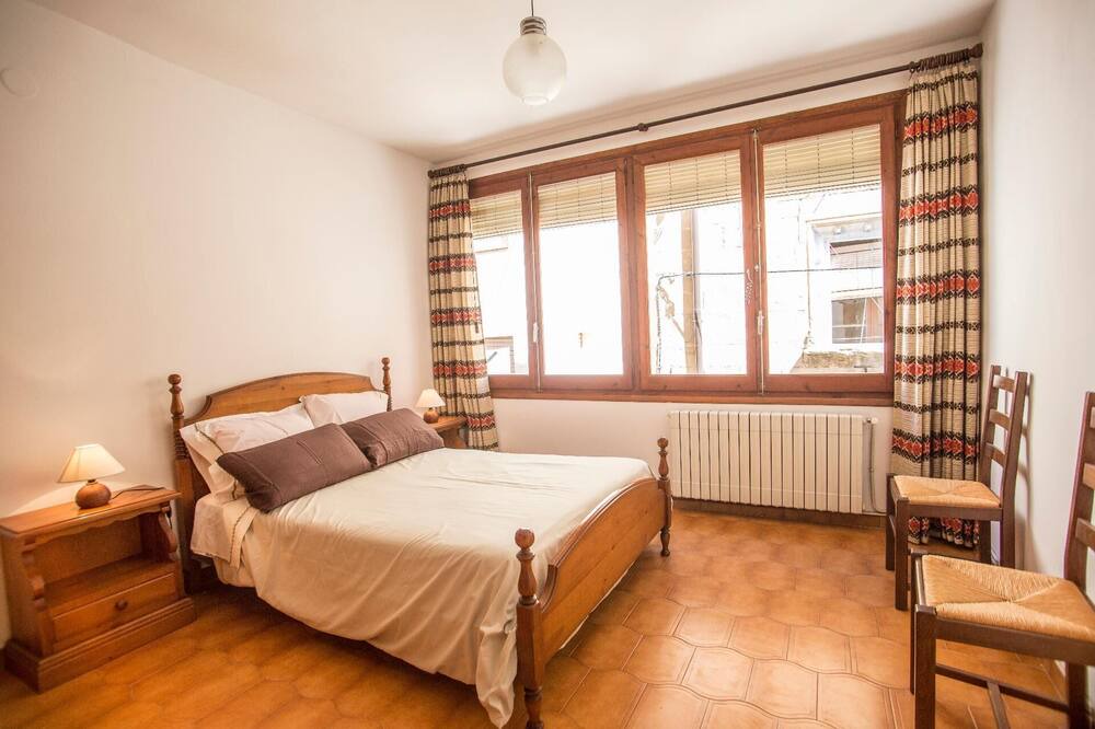 Photo of Bedroom in Caseres