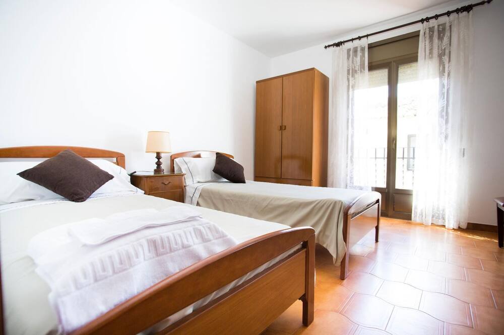 Photo of Bedroom in Caseres