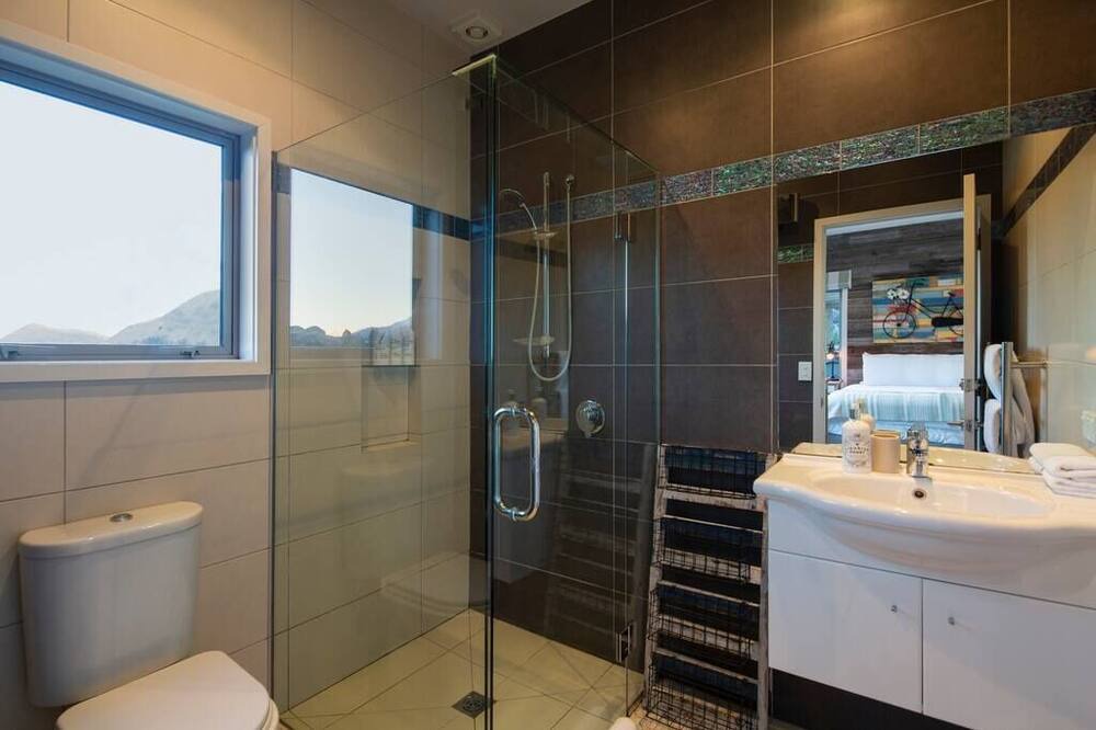 Photo of Bathroom in Arthur's Point