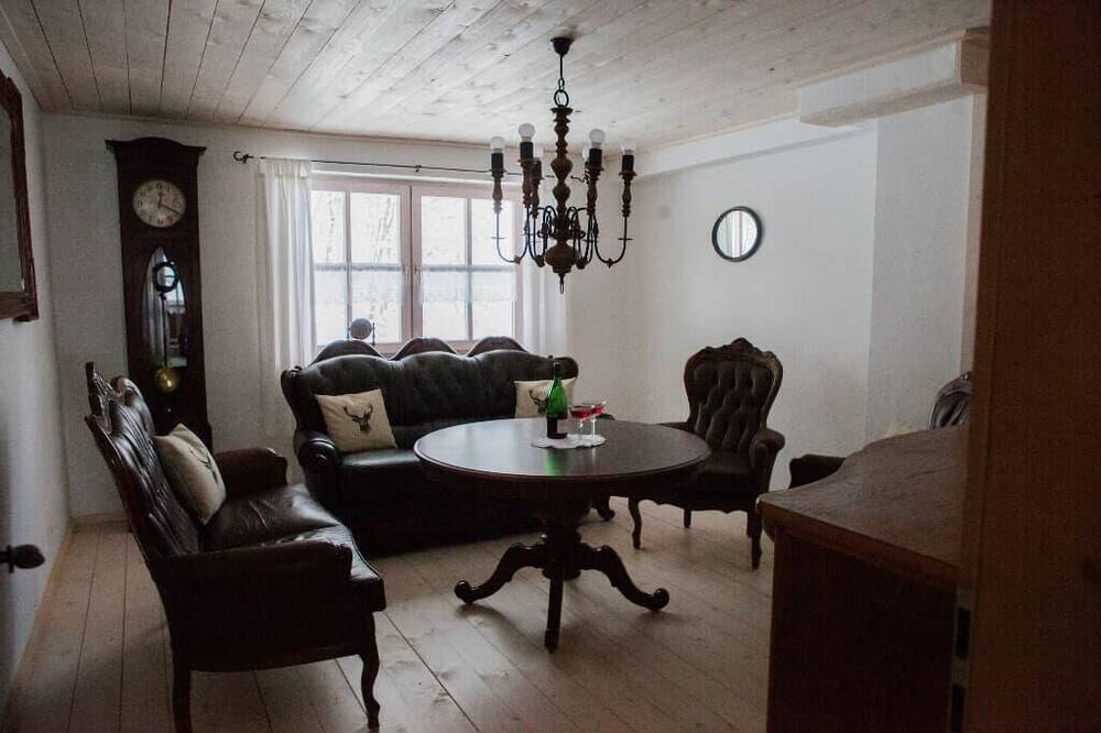 Photo of Livingroom in Lam